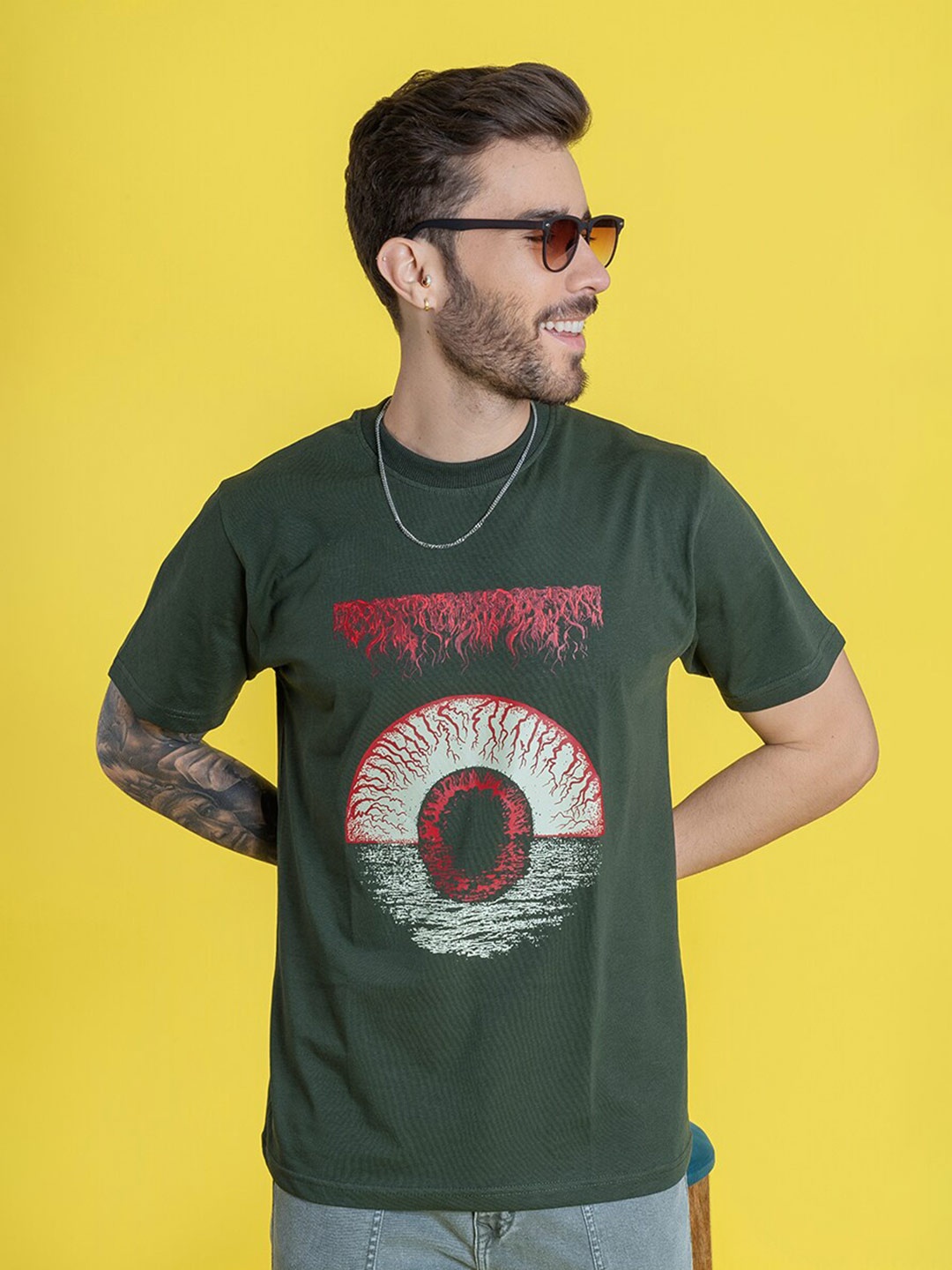 

PEPLOS Men Typography Printed Applique T-shirt, Olive