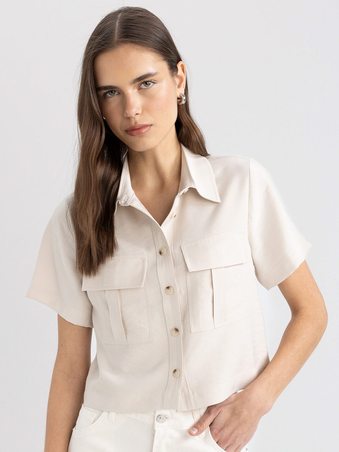 

DeFacto Women Opaque Casual Cotton Shirt, Beige