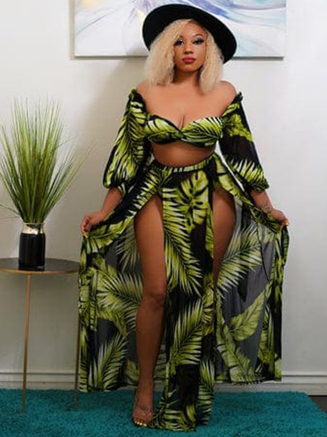 

Addery Tropical Printed V-Neck Long Sleeves Swimwear Cover up Set, Green