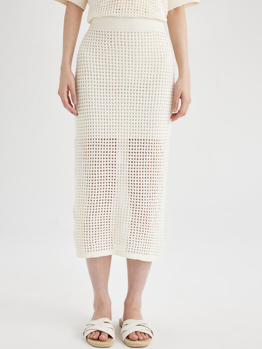 

DeFacto Self-Designed Pencil Midi Skirt, White