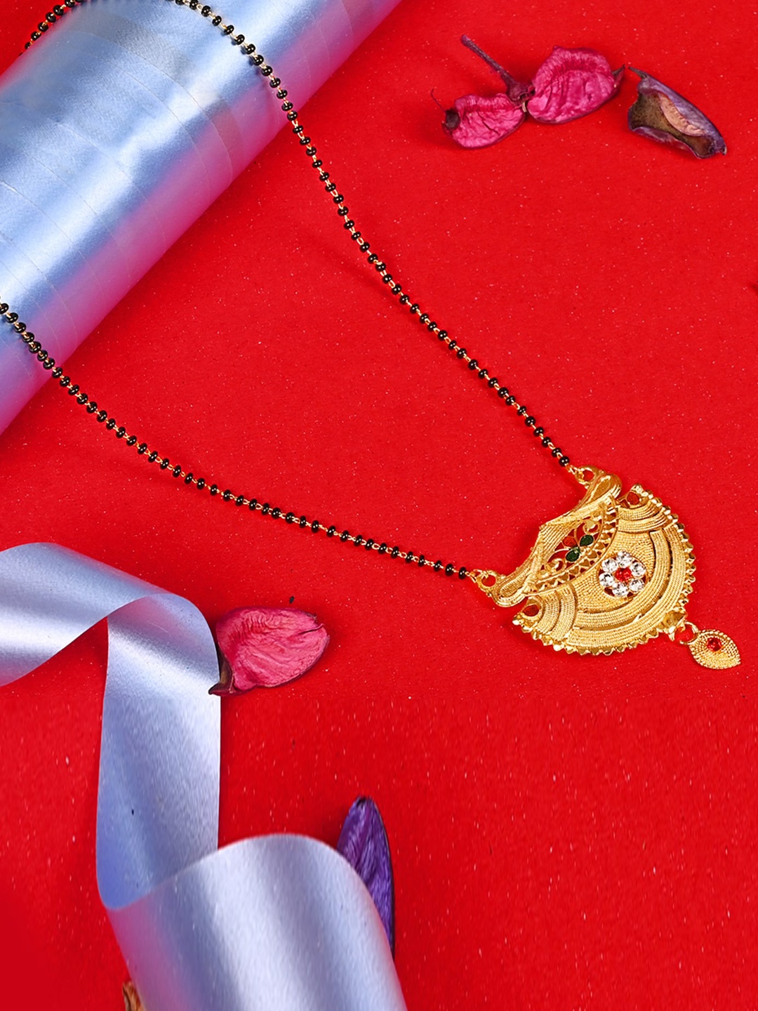 

LOOM LEGACY Gold-Plated Artificial Stones and Beads Mangalsutra