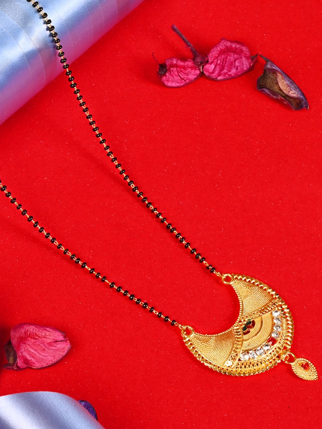 

LOOM LEGACY Gold Plated Artificial Stones and Beads Mangalsutra