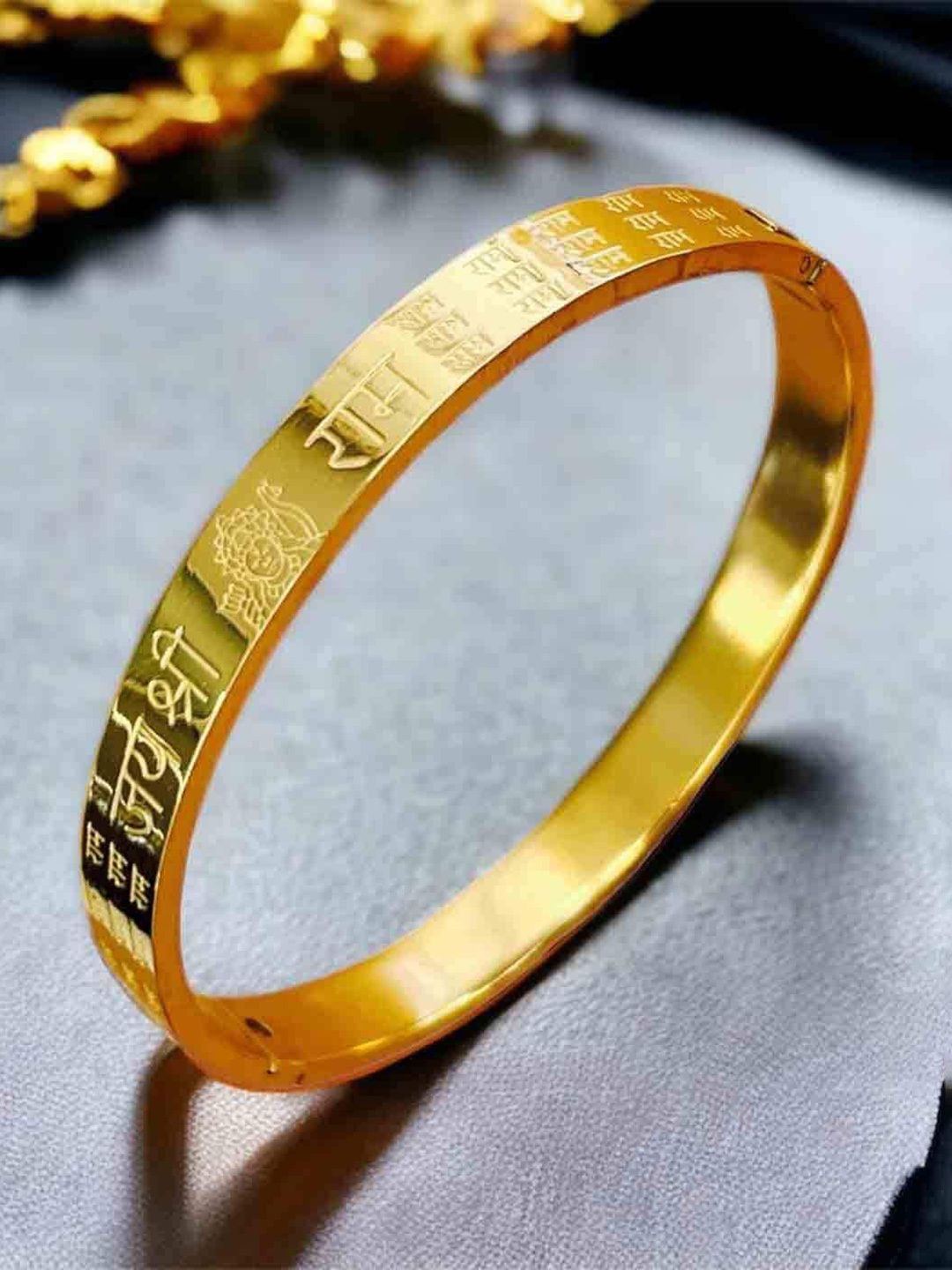

MEENAZ Men Gold-Plated Stainless Steel Kada Bracelet