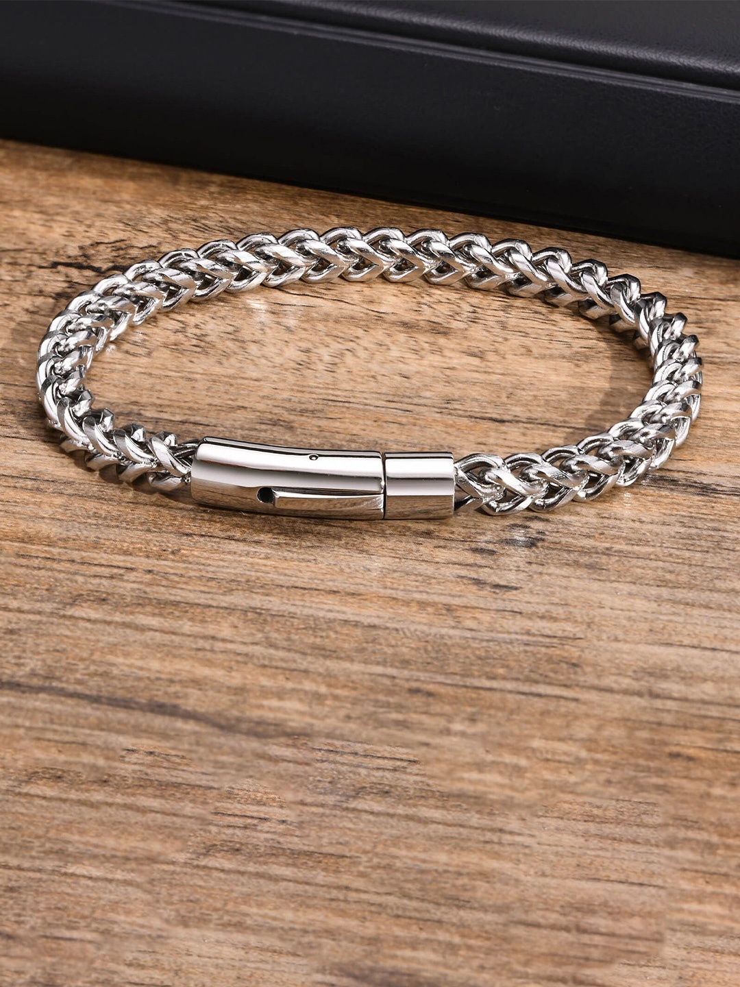 

MEENAZ Unisex Silver-Plated Link Bracelet