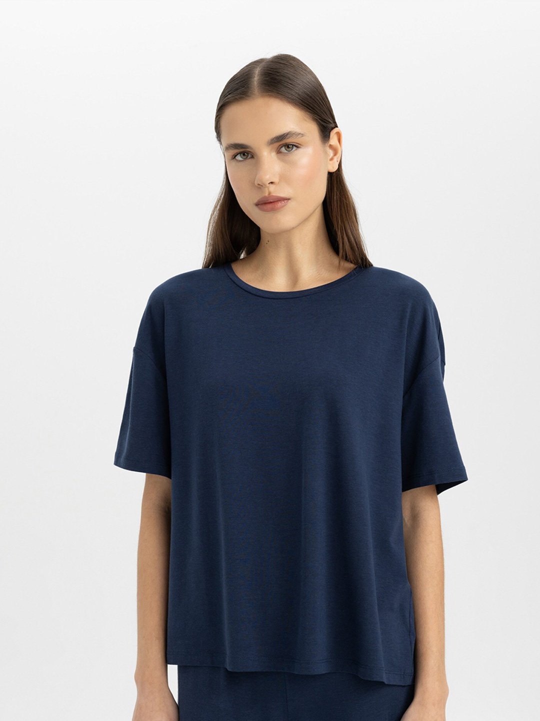 

DeFacto Women Solid Regular Top, Navy blue