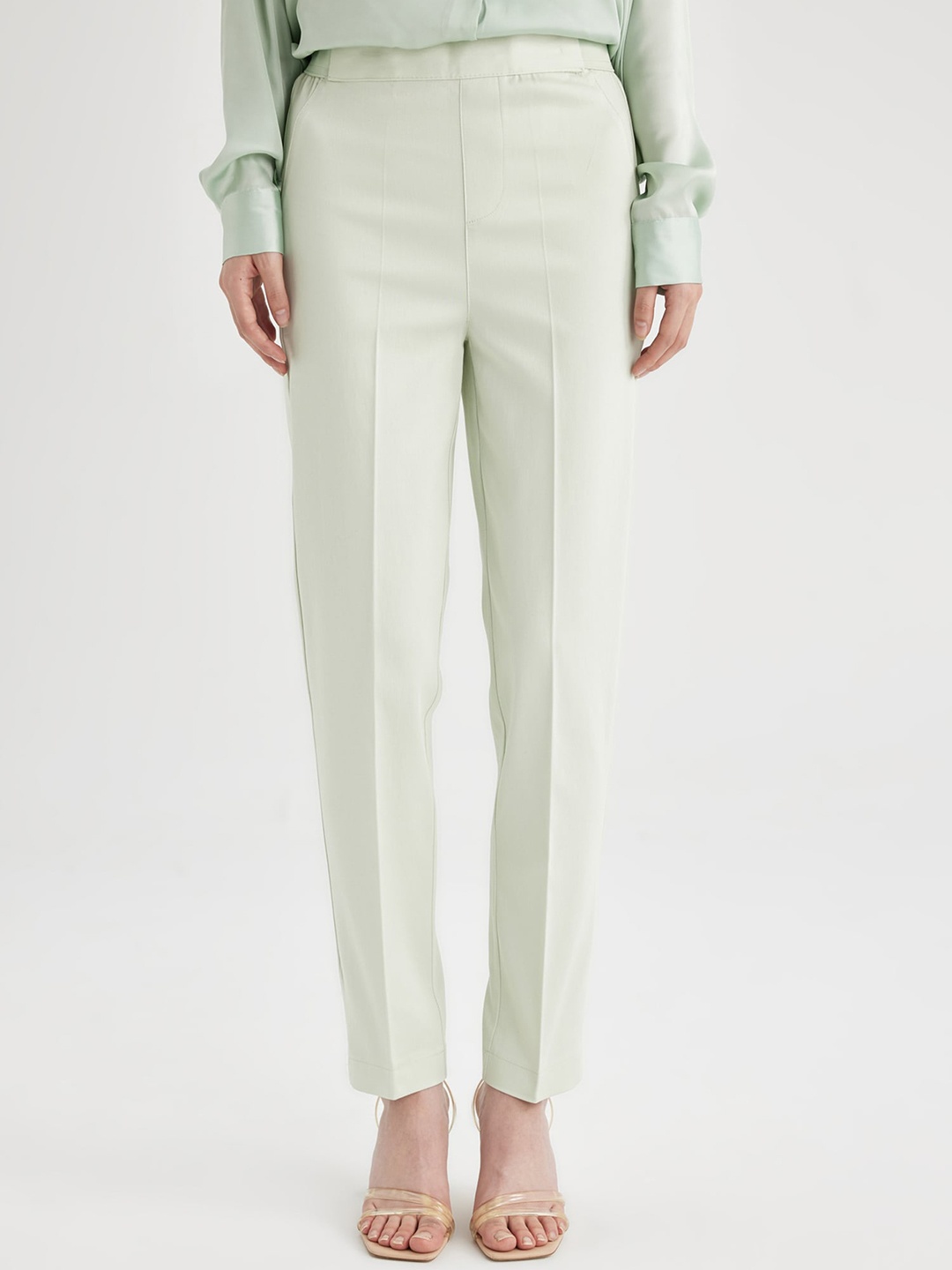 

DeFacto Women Mid Rise Formal Trousers, Off white