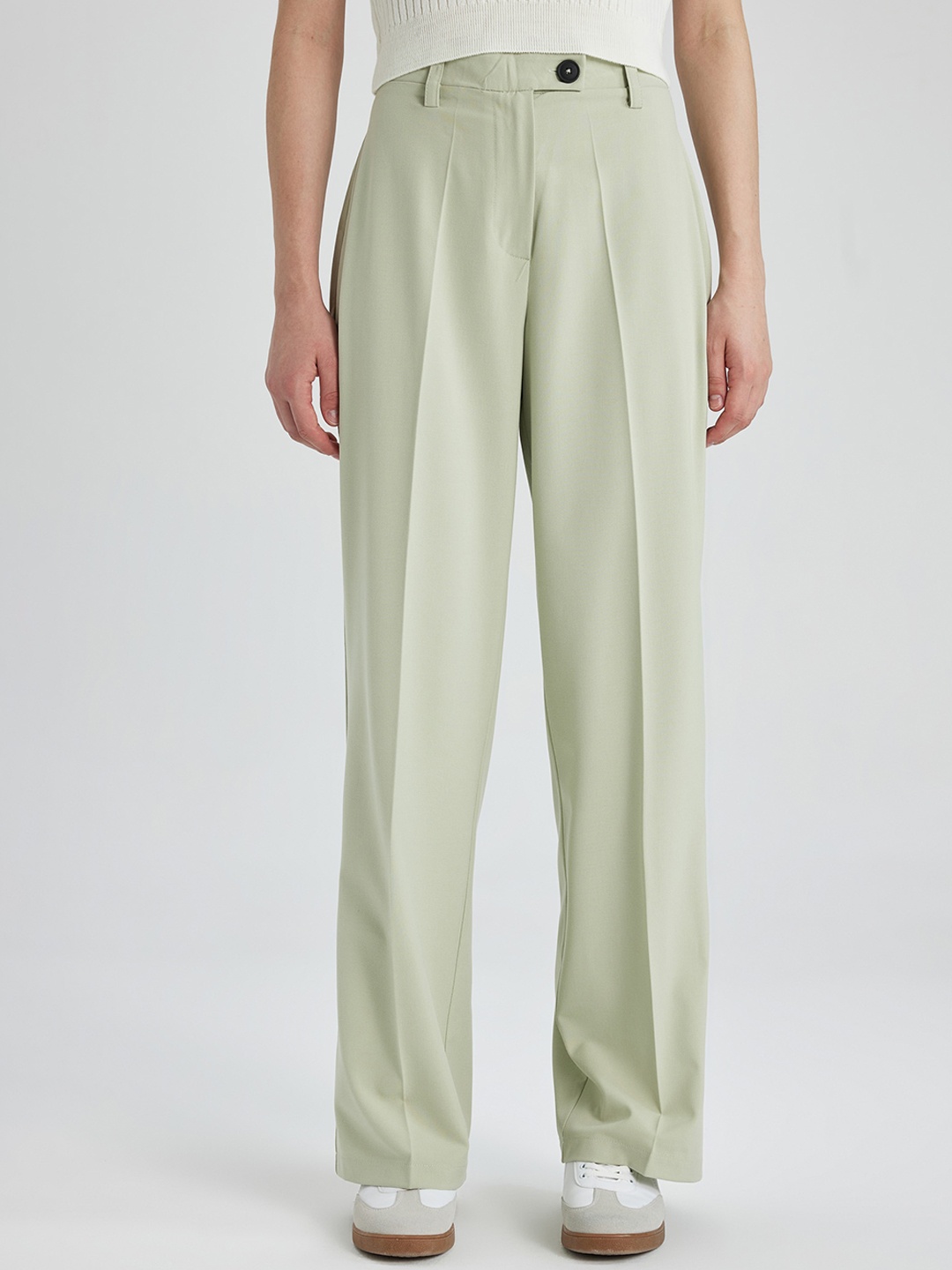 

DeFacto Women Mid Rise Parallel Trousers, Green