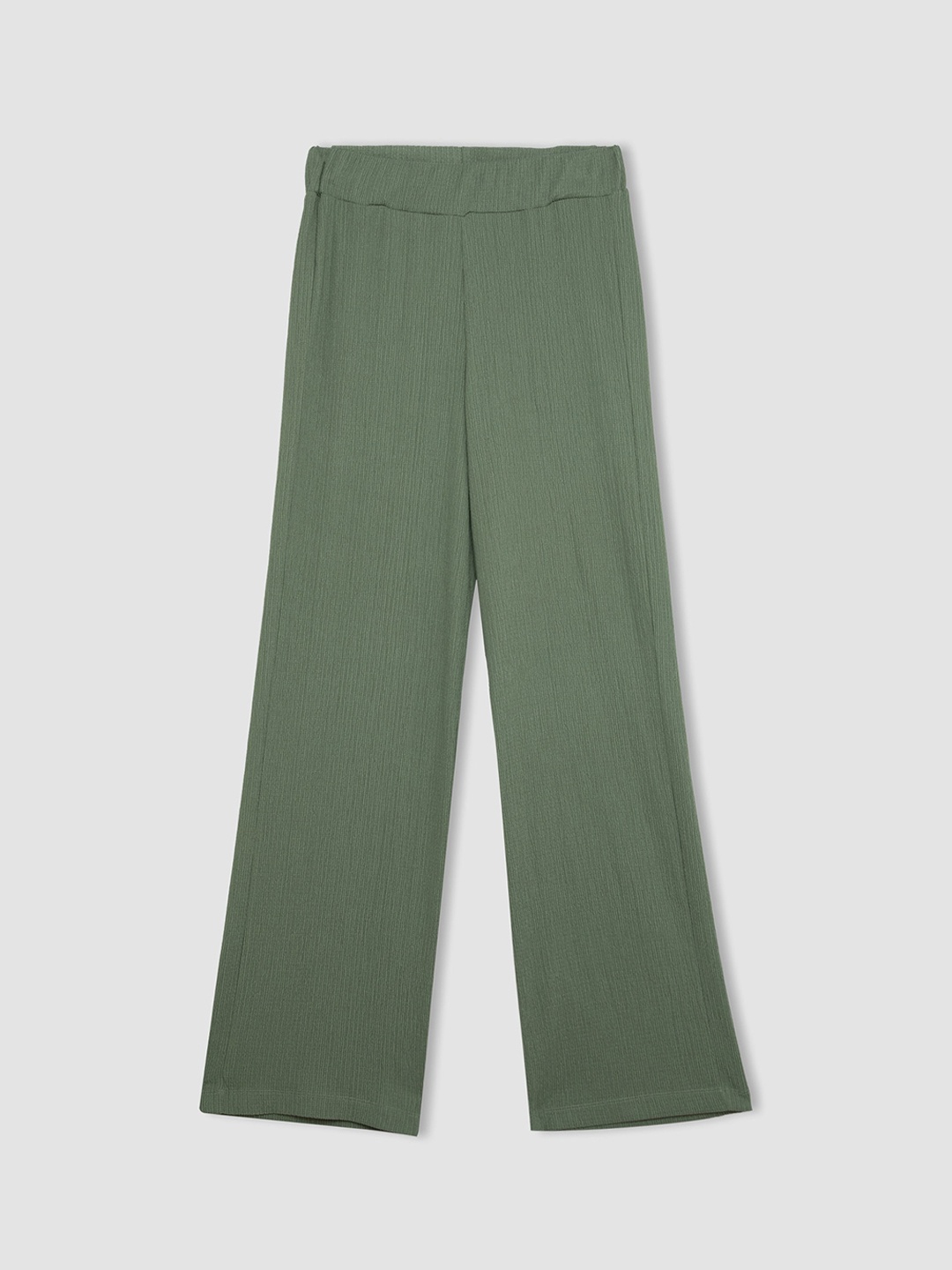 

DeFacto Women Regular Fit Mid Rise Cotton Regular Trouser, Green