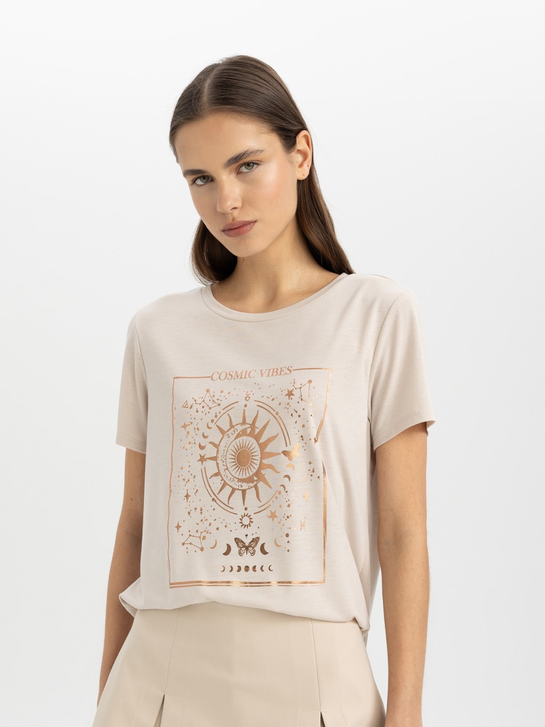 

DeFacto Women Graphic Printed T-shirt, Off white