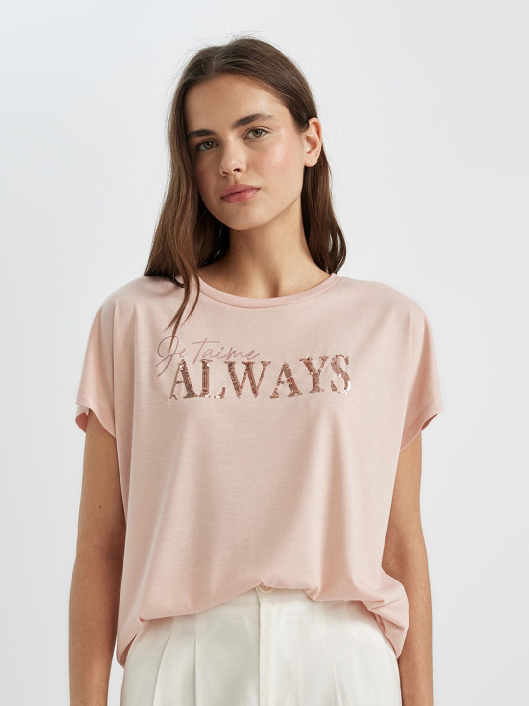 

DeFacto Women Typography Embellished T-shirt, Rose