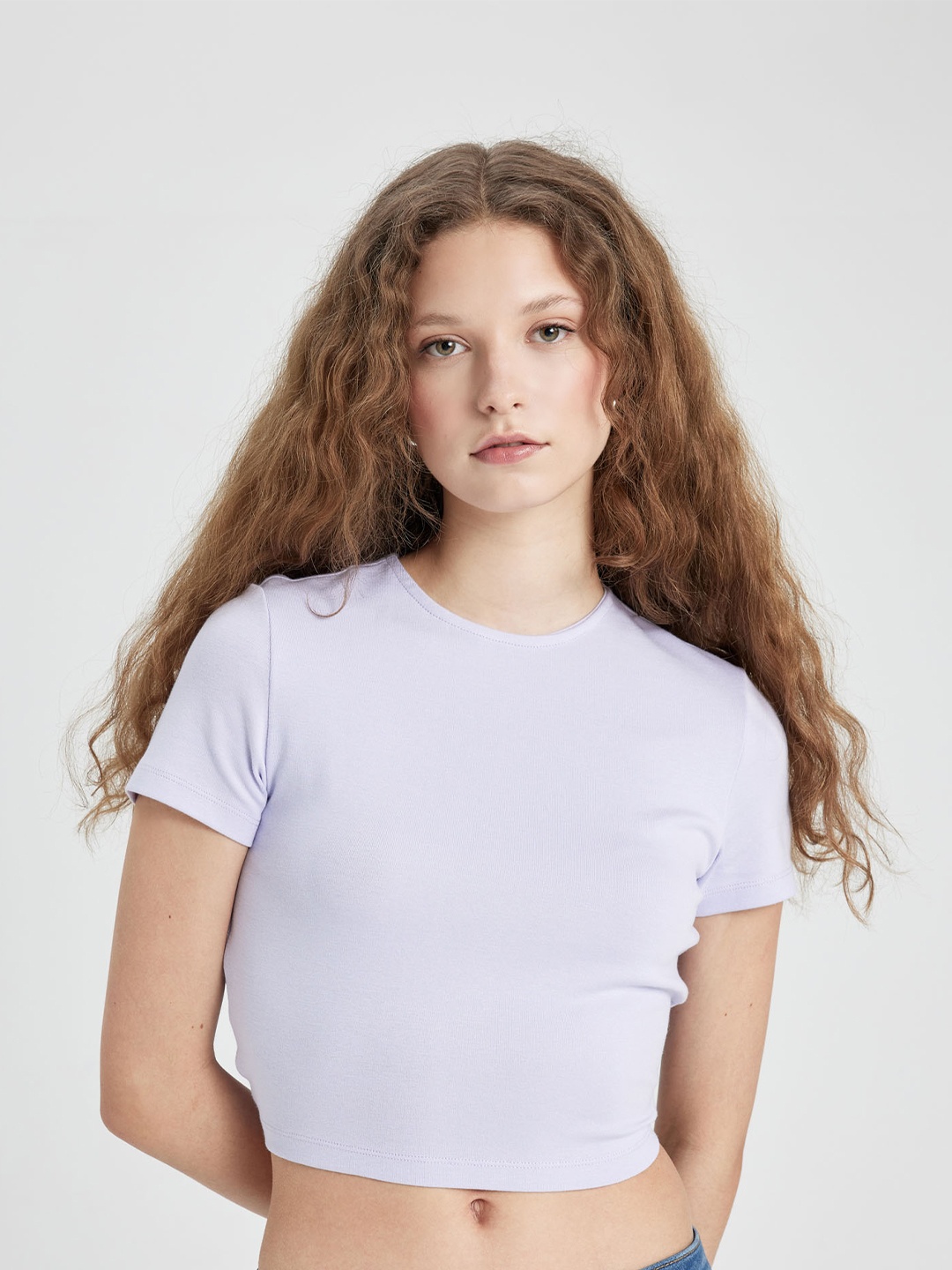 

DeFacto Round Neck Styled Back Crop Top, Lavender