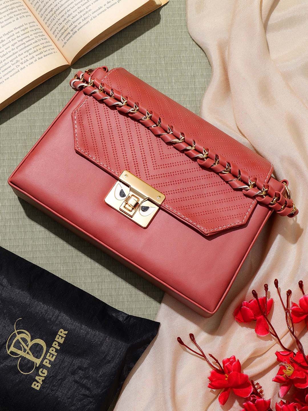 

Bag Pepper Textured Zip Detail Sling Bag, Pink
