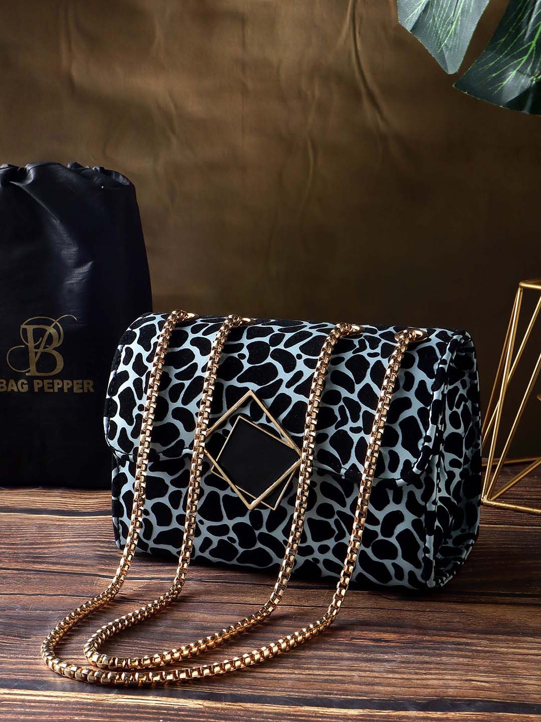 

Bag Pepper Animal Printed PU Structured Sling Bag, Blue