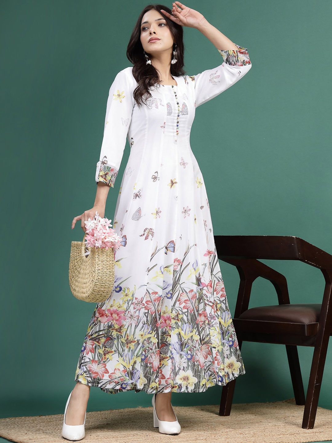 

Sangria White Floral Printed A-Line Ethnic Dress