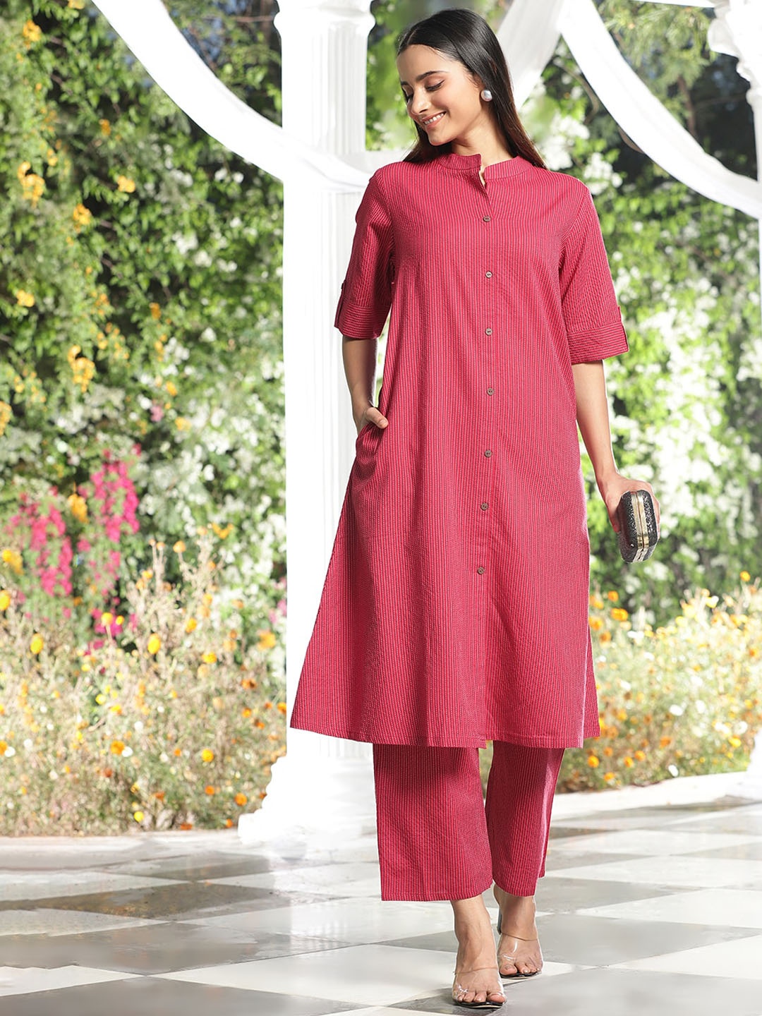 

QUEENLEY Striped Regular Kantha Work Pure Cotton Kurta with Trousers, Maroon
