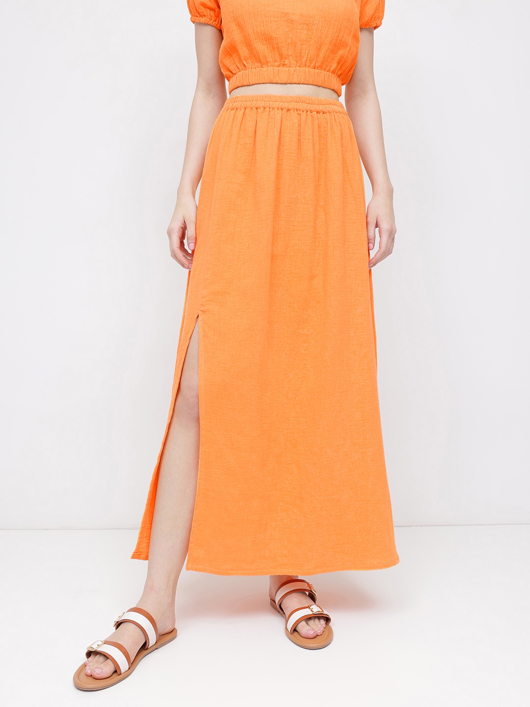 

DressBerry The 90s Breeze Side Slit A-line Maxi Skirt, Orange