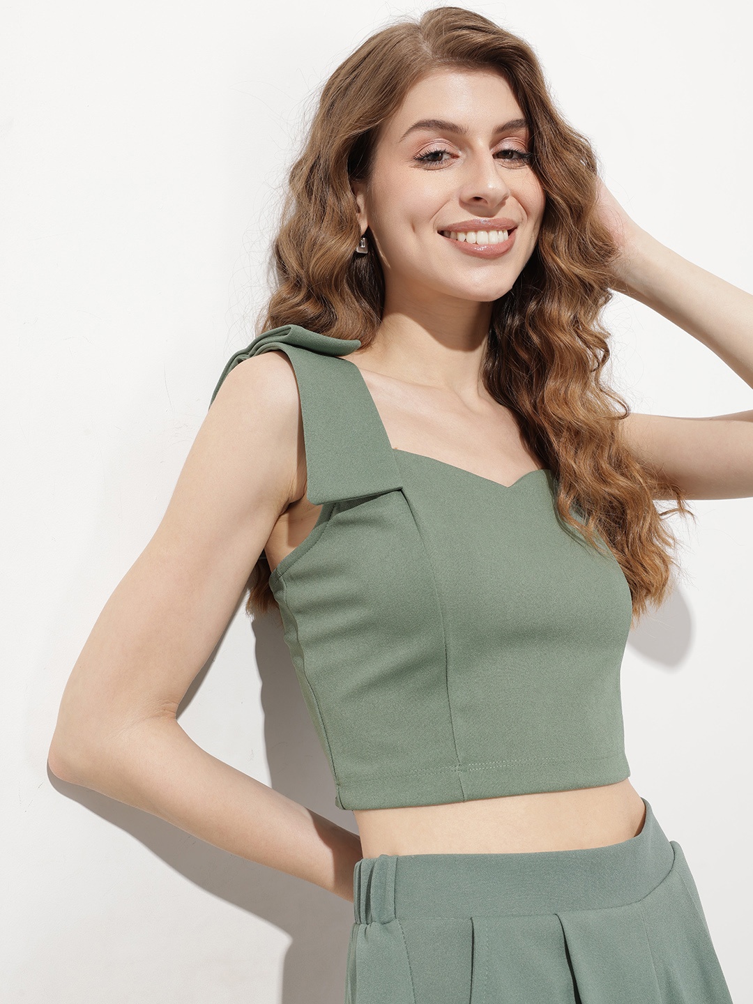 

DressBerry Bizwear Bow Chic Straps Crop Top, Green