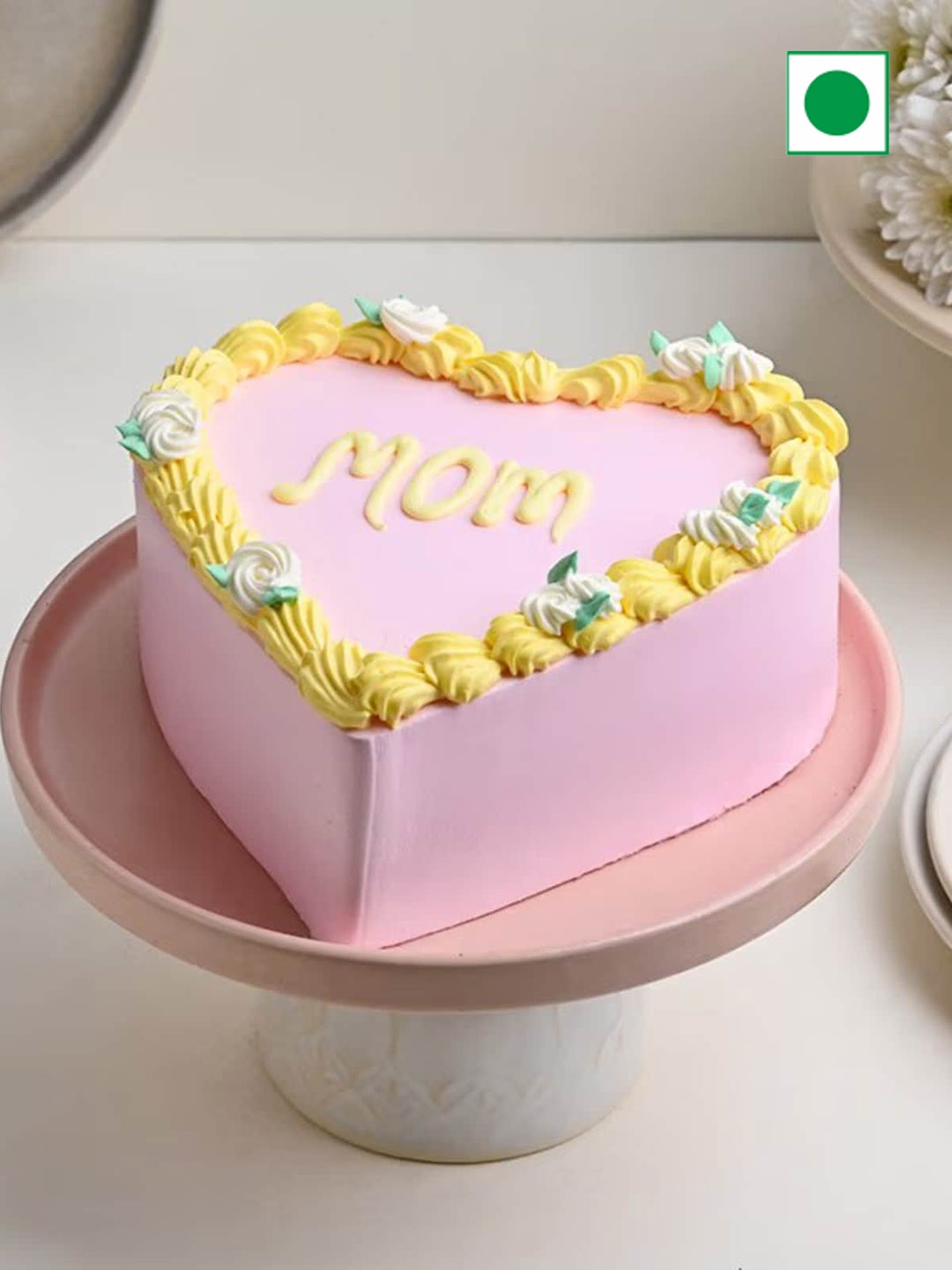 

Floweraura Mother's Day Heart shaped Eggless Strawberry Flavour Cake -2 kg, Pink