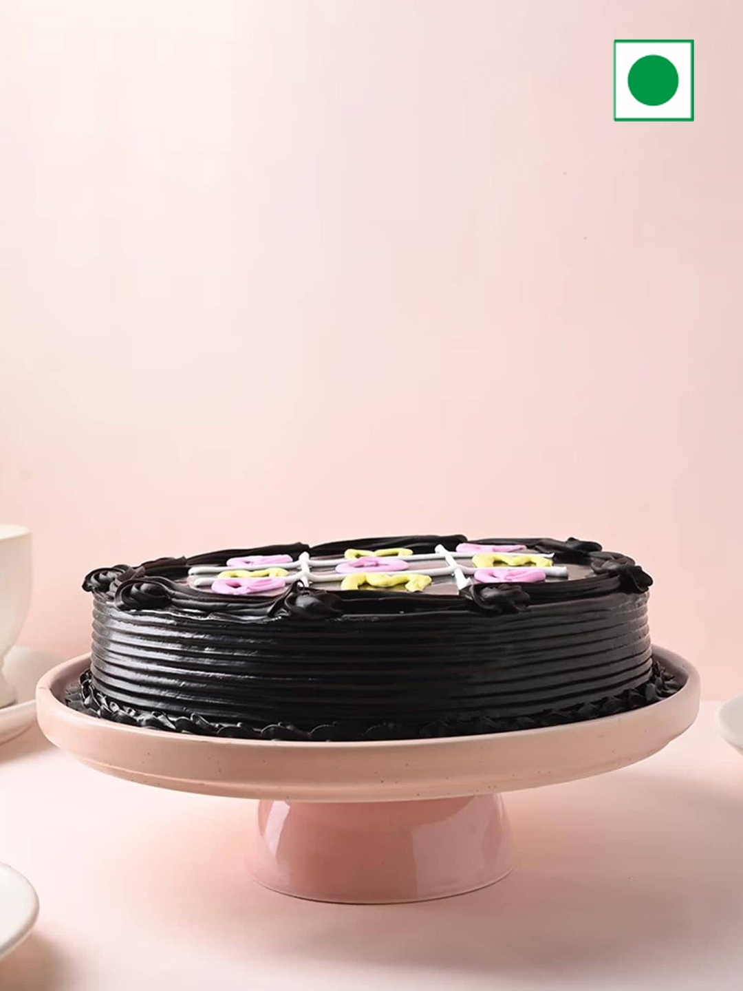 

Floweraura Chocolate Flavour Eggless Round Cake- 1 kg, Black