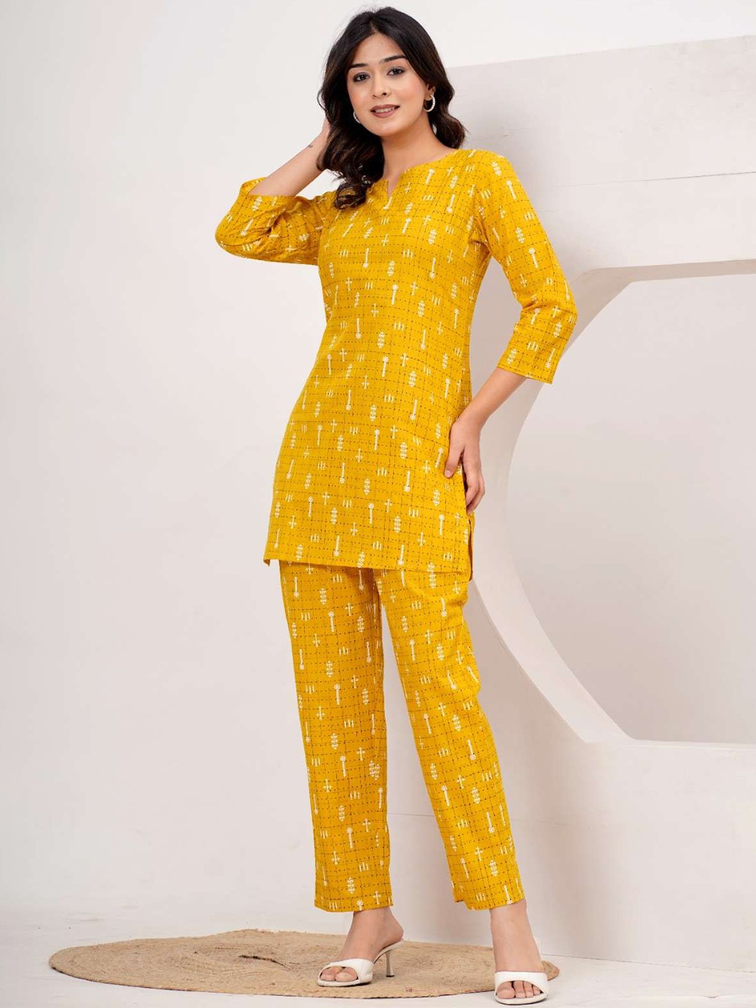 

ETC Ethnic Motifs Printed Pure Cotton Top And Trouser, Mustard