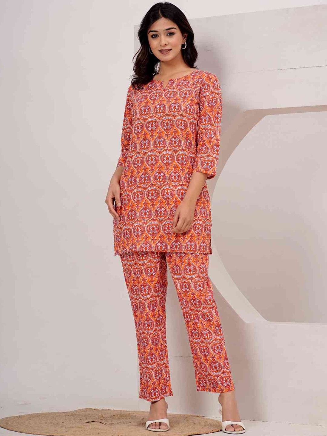 

ETC Ethnic Motifs Printed Pure Cotton Top & Trousers, Orange