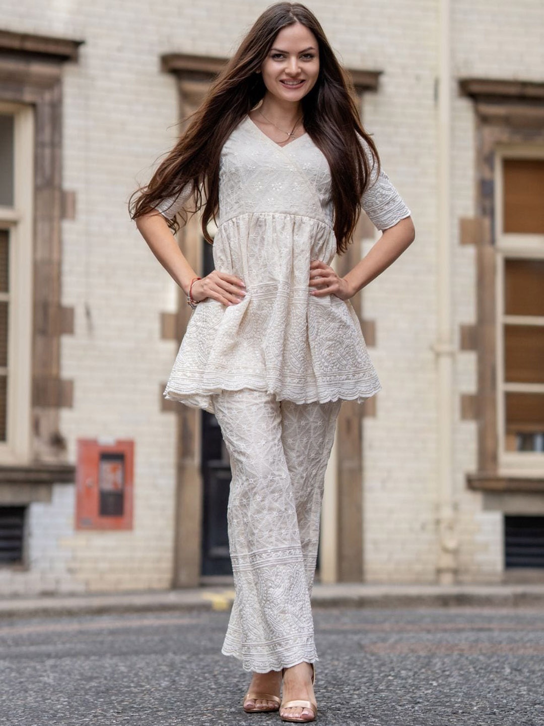 

HOUSE OF JAMOTI Embroidered Pure Cotton V-Neck Top & Flared Trousers, Off white