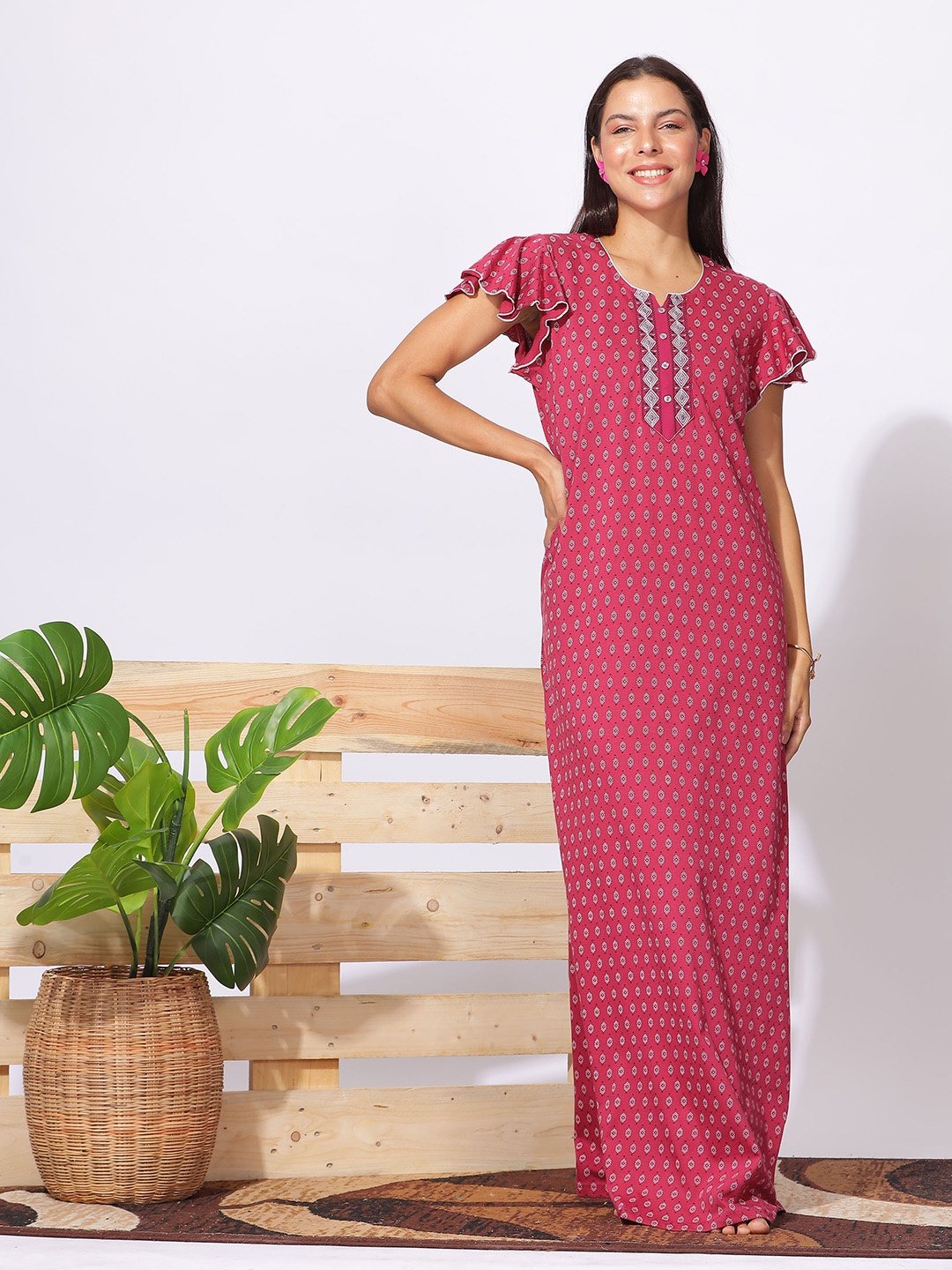 

9shines Label Geometric Printed Pure Cotton Maxi Regular Nightdress, Pink