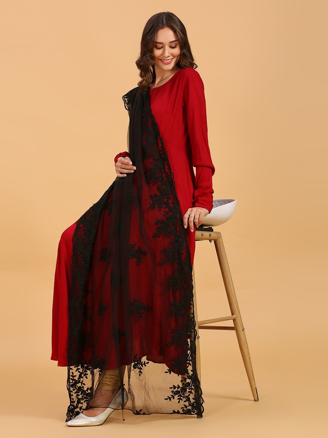

Dupatta Bazaar Embroidered Net Dupatta, Black