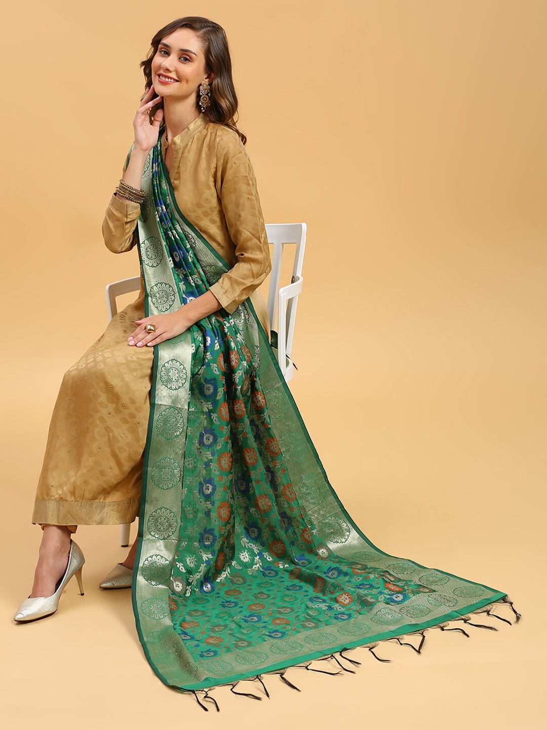 

Dupatta Bazaar Floral Woven Design Silk Dupatta, Green
