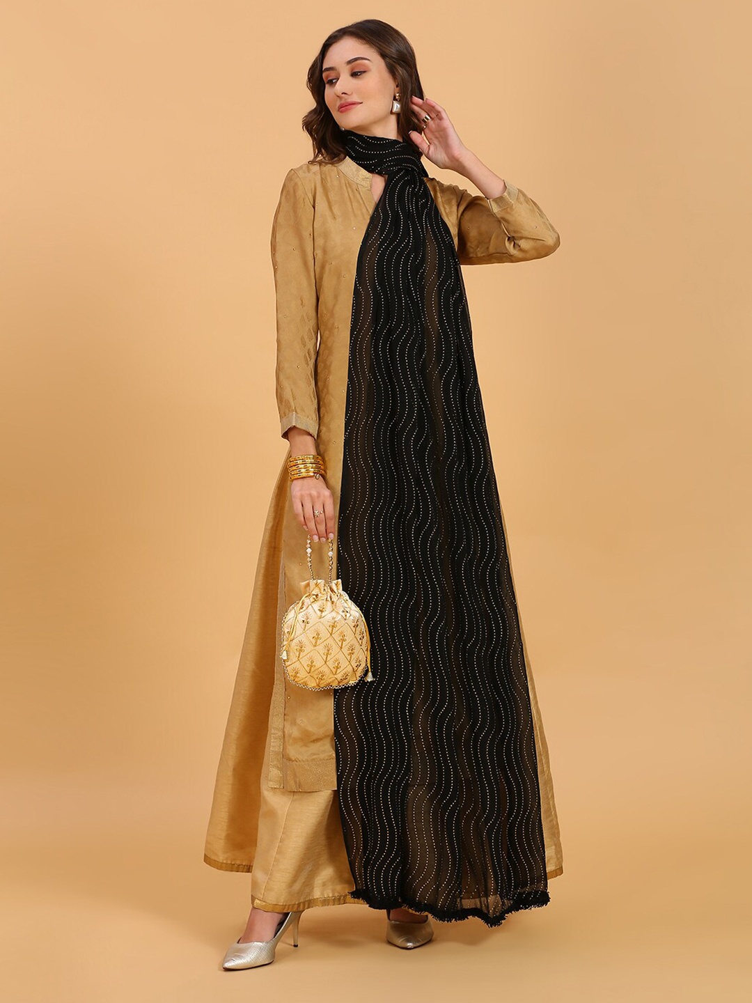 

Dupatta Bazaar Embellished Chiffon Dupatta, Black