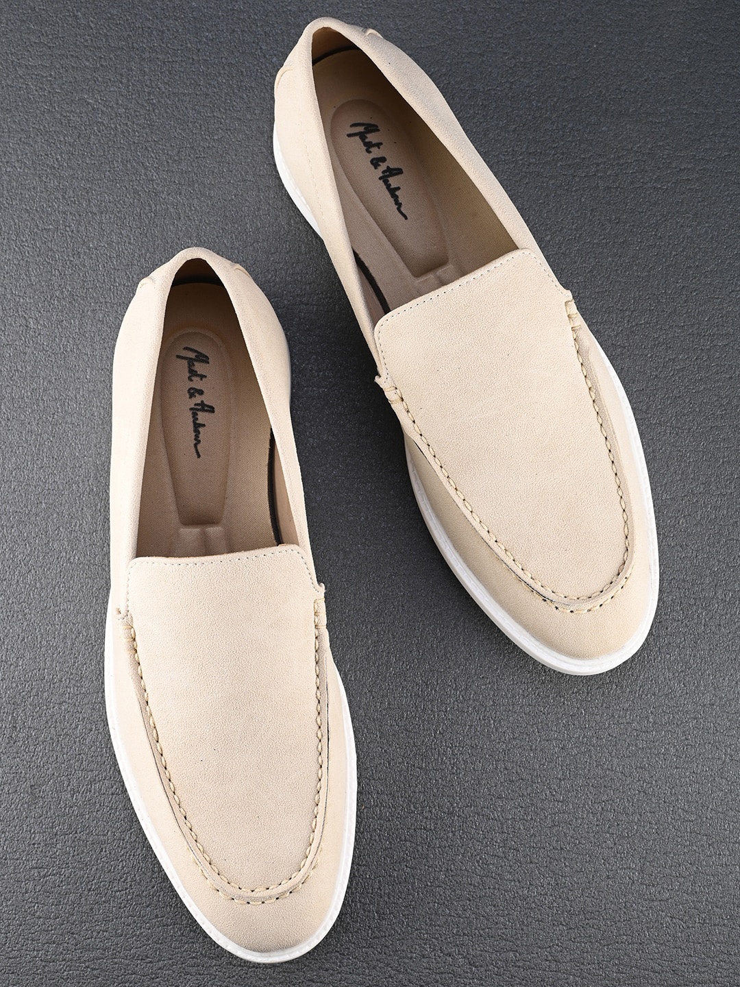 

Mast & Harbour Men Cream-Coloured Round Toe Memory Foam Suede Loafers