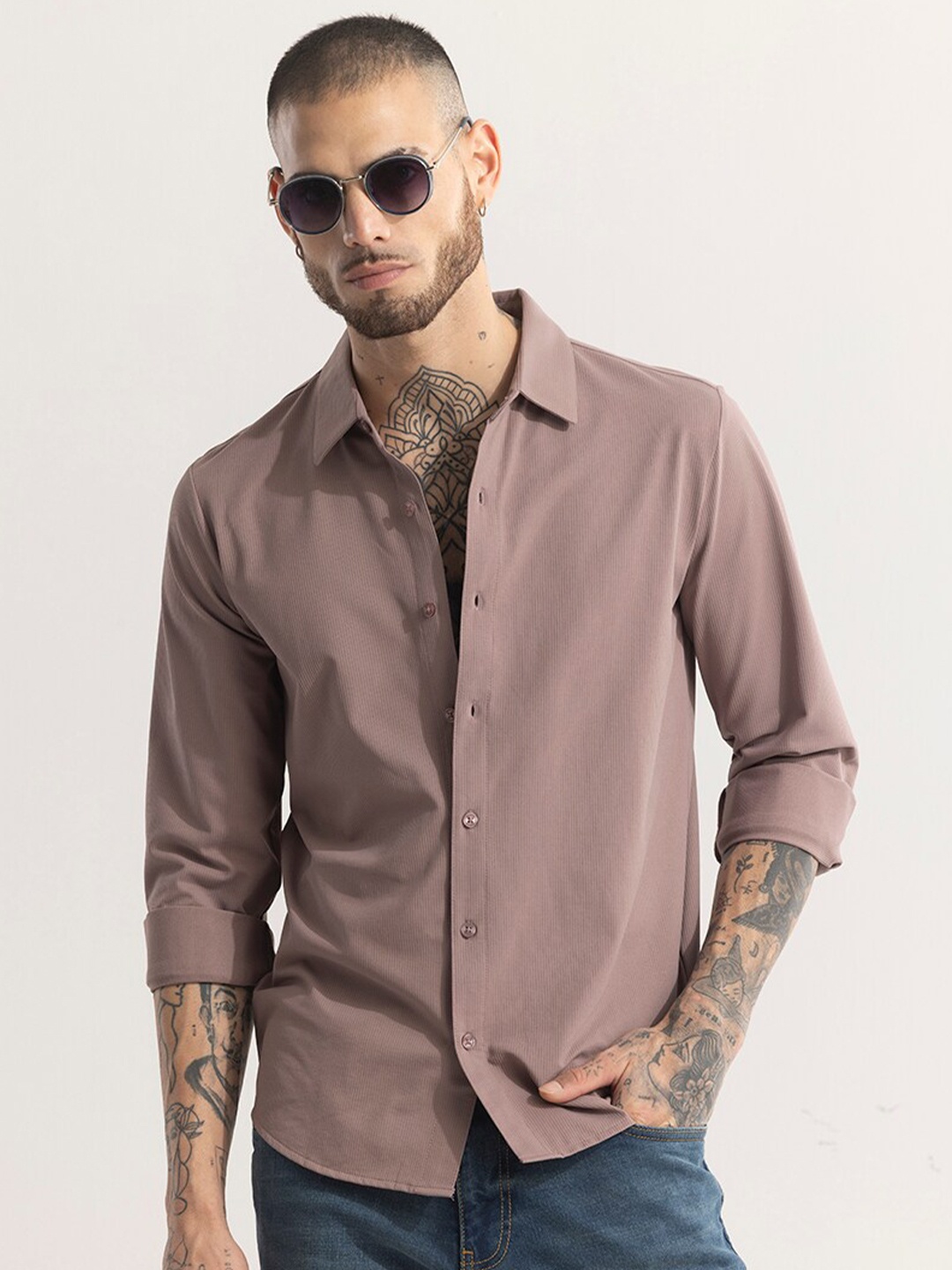 

Snitch Mauve Straight Slim Fit Spread Collar Casual Shirt