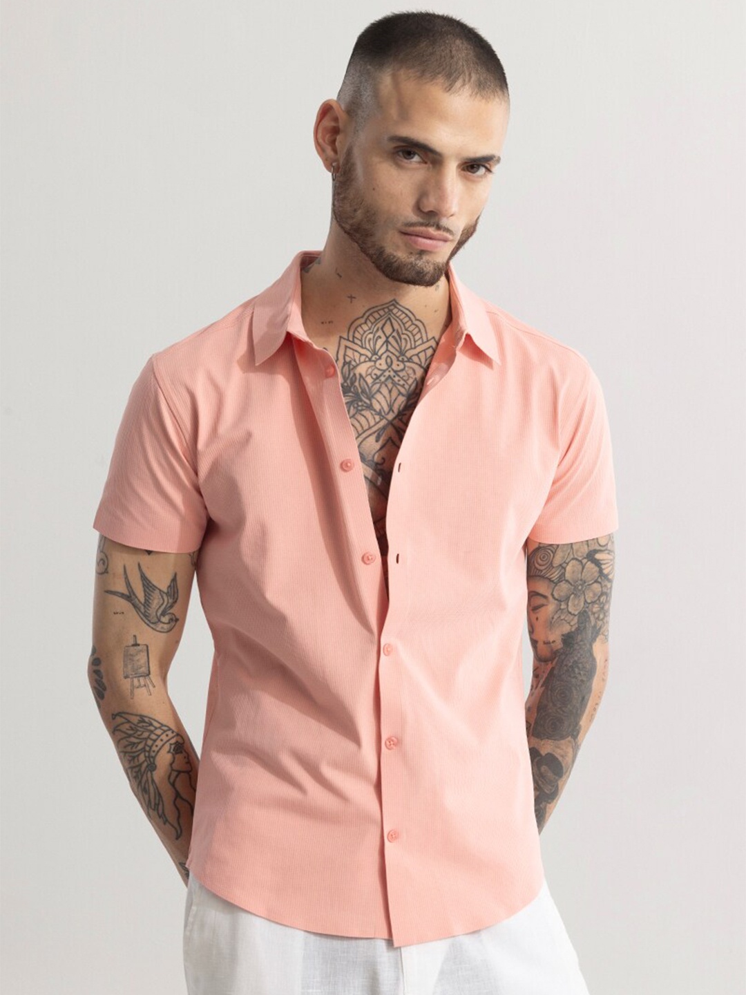 

Snitch Straight Peach Slim Fit Spread Collar Casual Shirt