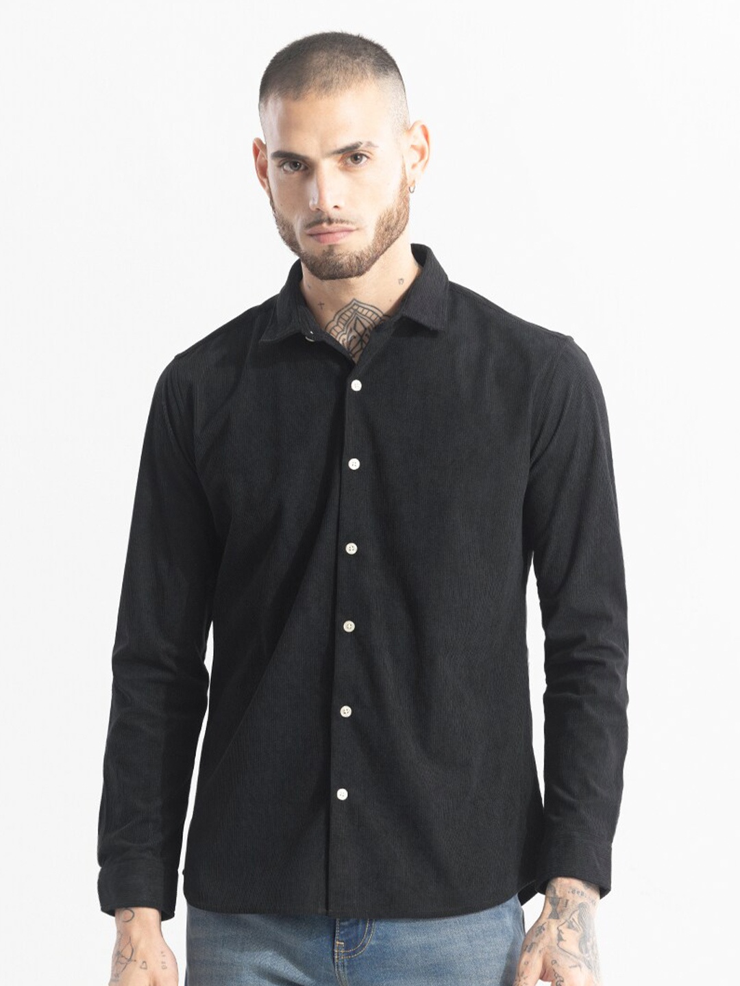 

Snitch Black Textured Straight Slim Fit Opaque Casual Shirt