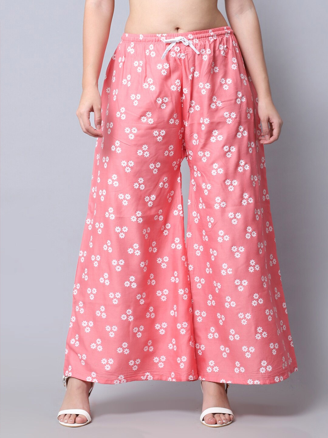 

GRACIT Floral Printed Flared Fit Palazzo, Peach