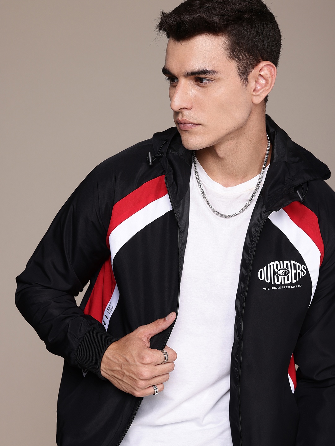 

The Roadster Life Co. Colourblocked Open Front Jacket, Black