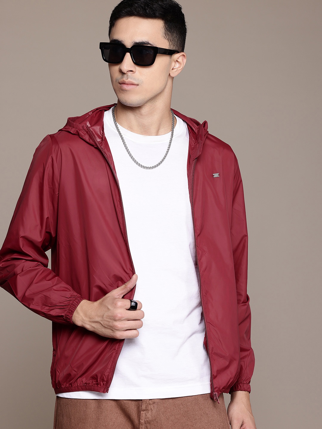 

The Roadster Lifestyle Co. Hooded Tailored Jacket, Maroon