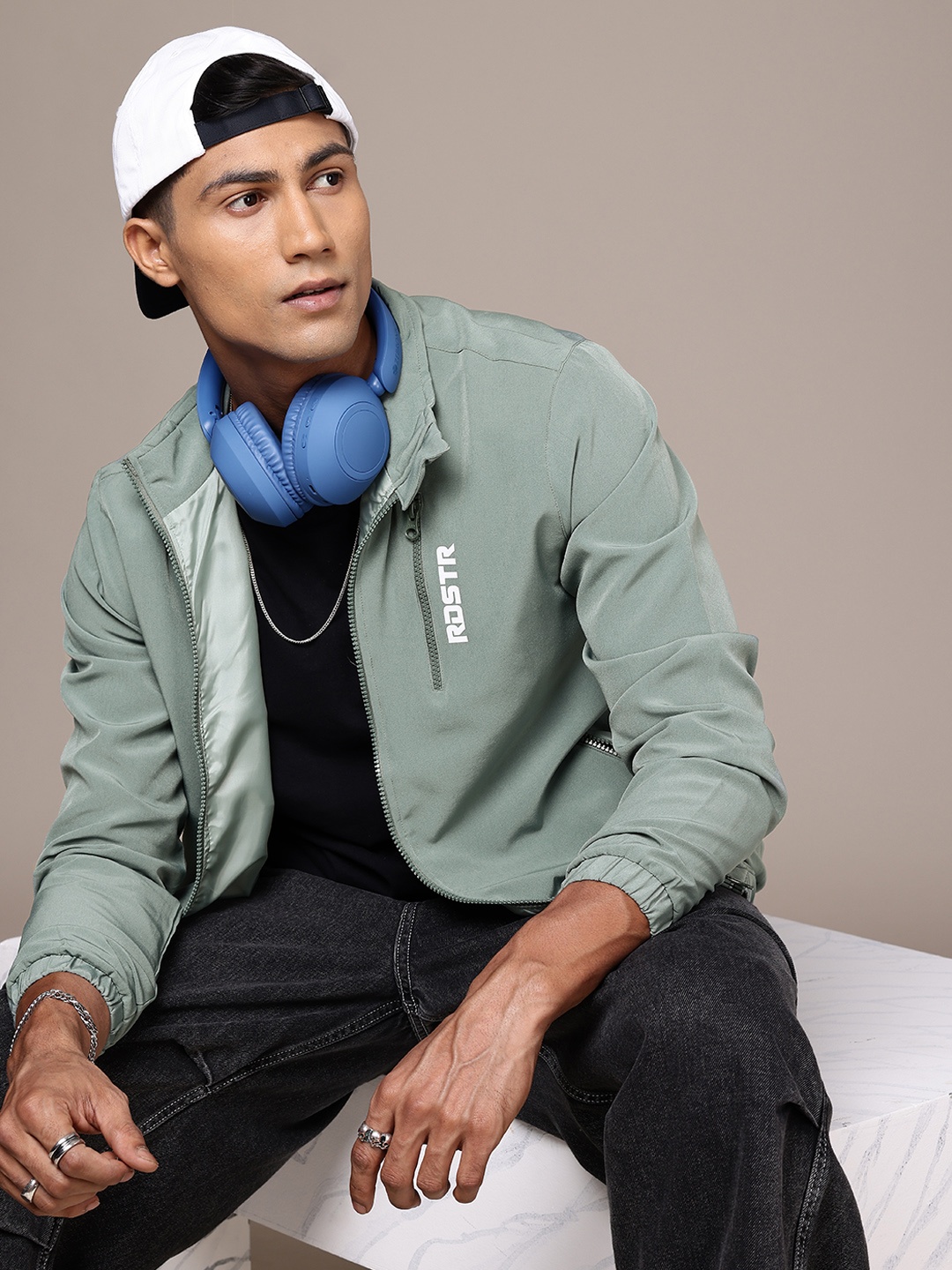 

The Roadster Life Co. Mock Collar Long Sleeves Tailored Jacket, Green