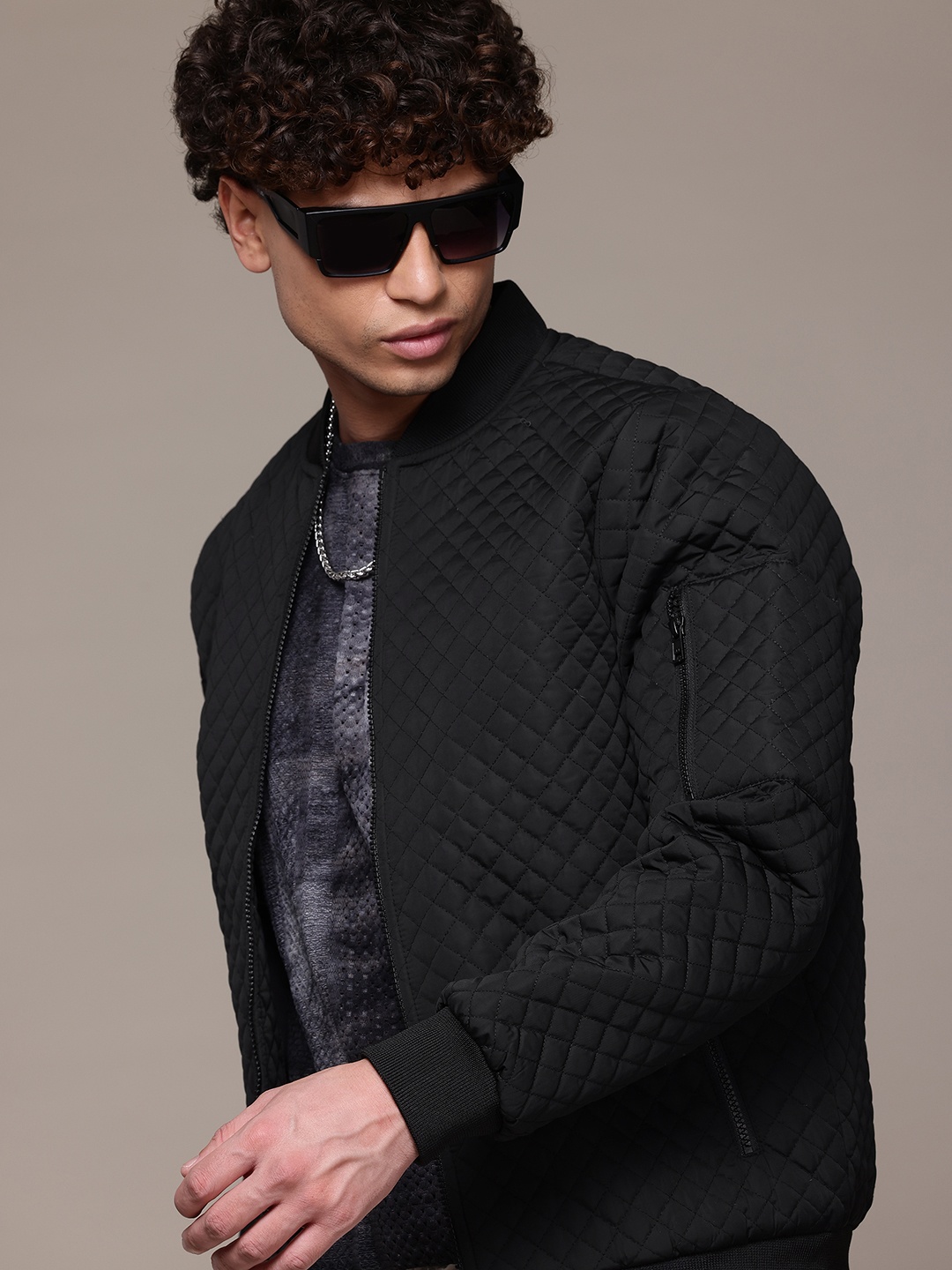 

The Roadster Lifestyle Co. Stand Collar Quilted Jacket, Black