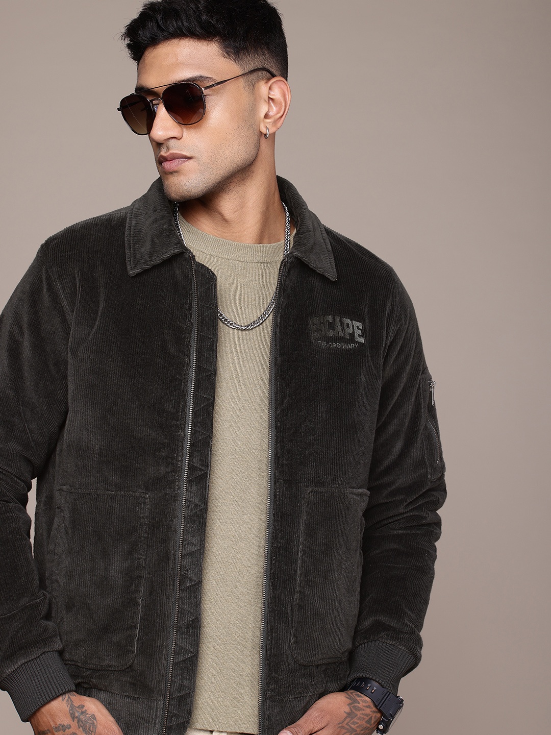 

The Roadster Life Co. Spread Collar Bomber Jacket, Black