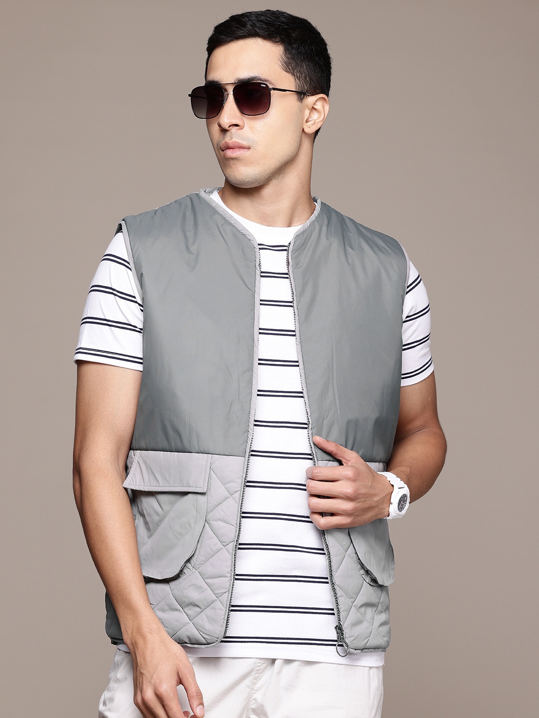 

The Roadster Lifestyle Co. Self-Design Quilted Jacket, Grey