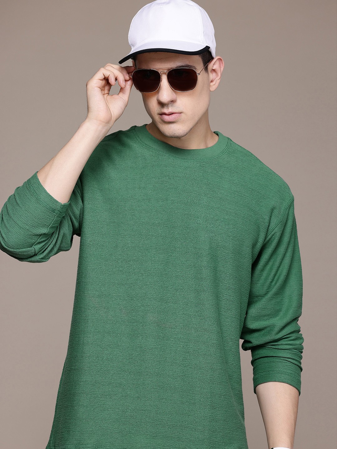 

The Roadster Lifestyle Co. Drop-Shoulder Sleeves Relaxed T-shirt, Green