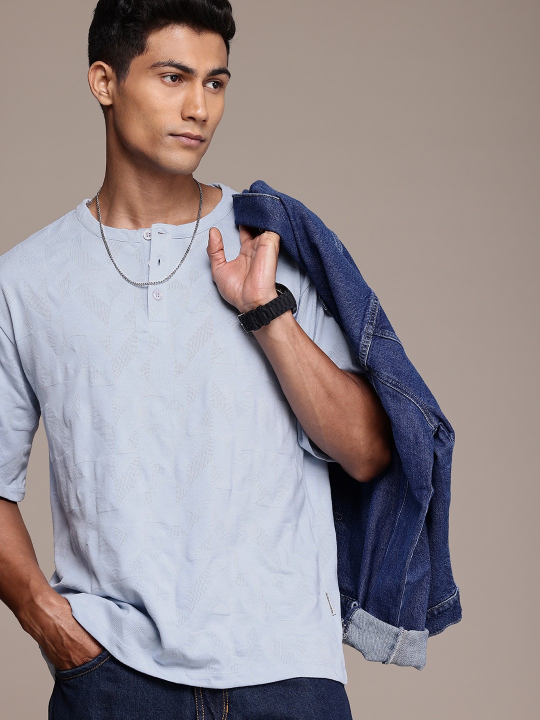 

The Roadster Life Co. Henley Neck Drop-Shoulder Self Design Relaxed Fit T-shirt, Blue