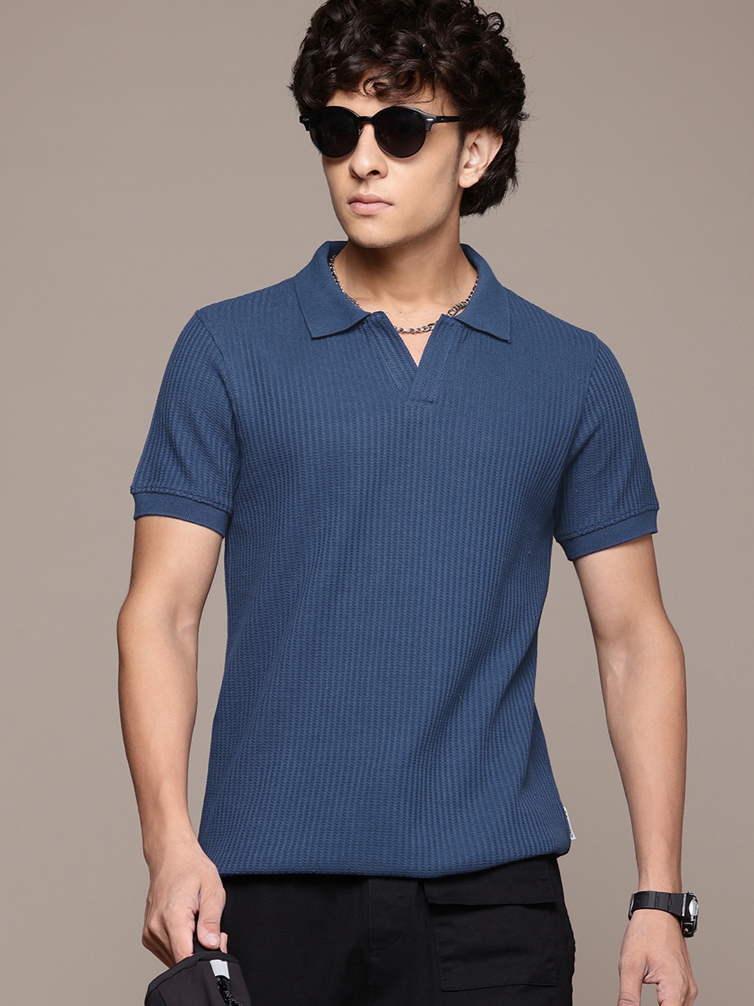 

The Roadster Lifestyle Co. Textured Knit Polo Collar T-shirt, Navy blue