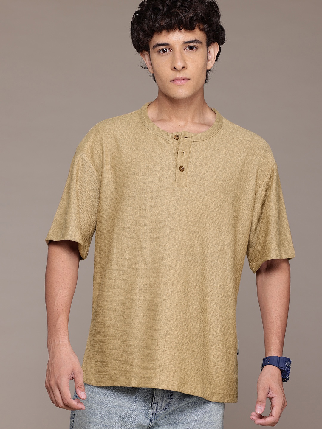 

The Roadster Lifestyle Co. Henley Neck Relaxed Fit T-shirt, Khaki