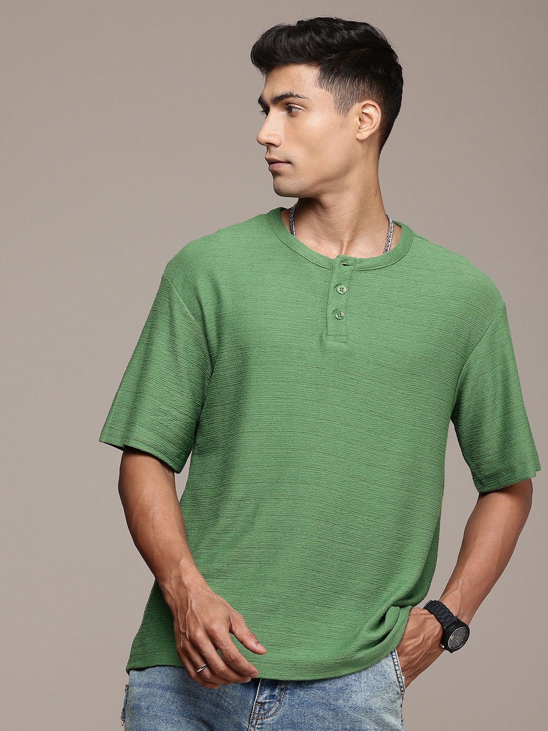 

The Roadster Life Co. Henley Neck Drop-Shoulder Sleeves Relaxed Fit T-shirt, Green