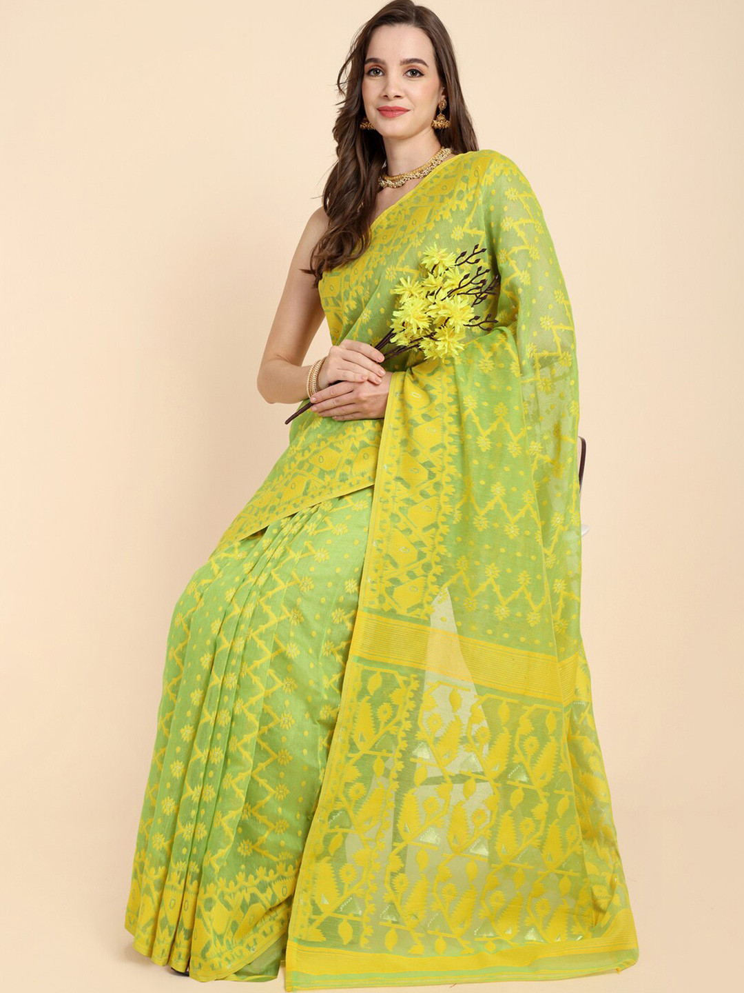 

SLAGHA Woven Design Jamdani Saree, Green