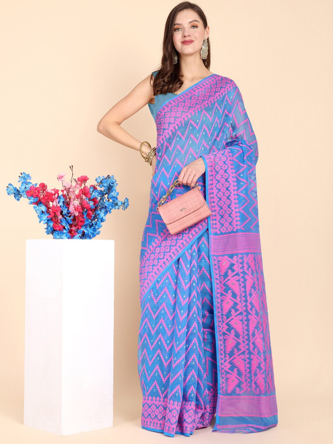 

SLAGHA Woven Design Jamdani Saree, Blue