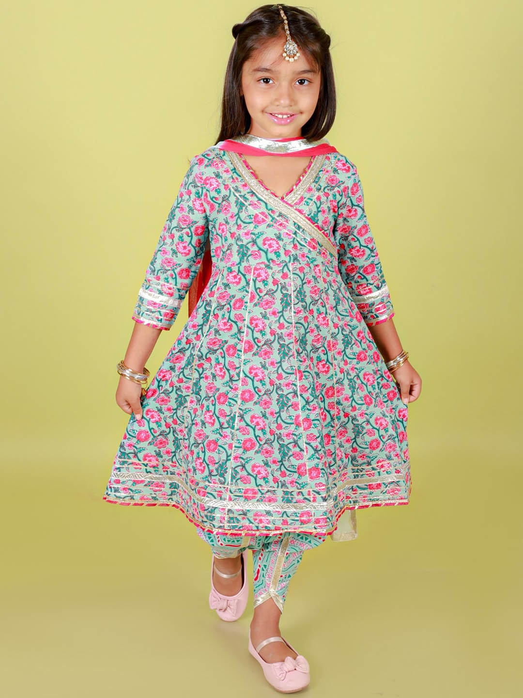 

Stuffie Land Girls Floral Printed Angrakha Cotton Anarkali Kurta & Salwar With Dupatta, Green