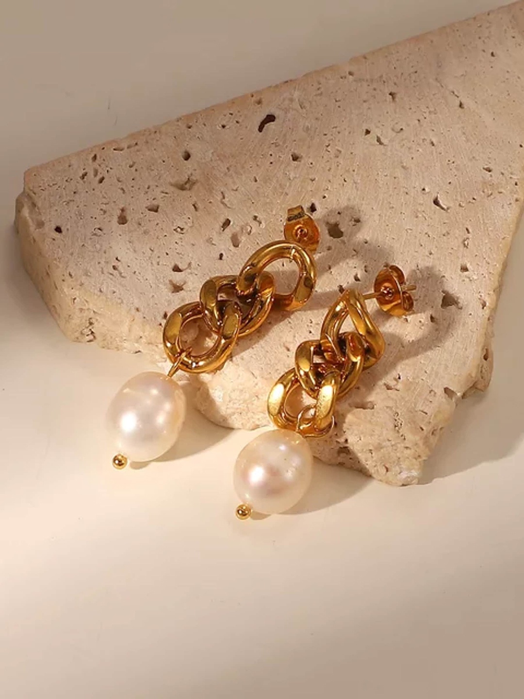 

Avyana Gold-Plated Contemporary Drop Earrings
